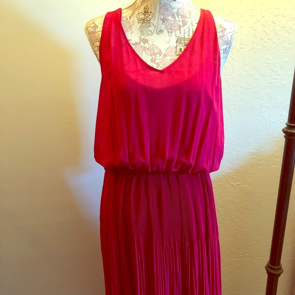 hot pink fishtail dress
